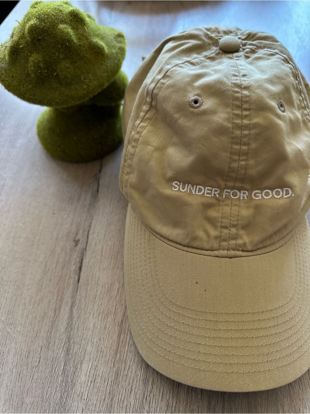 Nike unisex drifit hat embroidered lettering - Picture 4 of 5